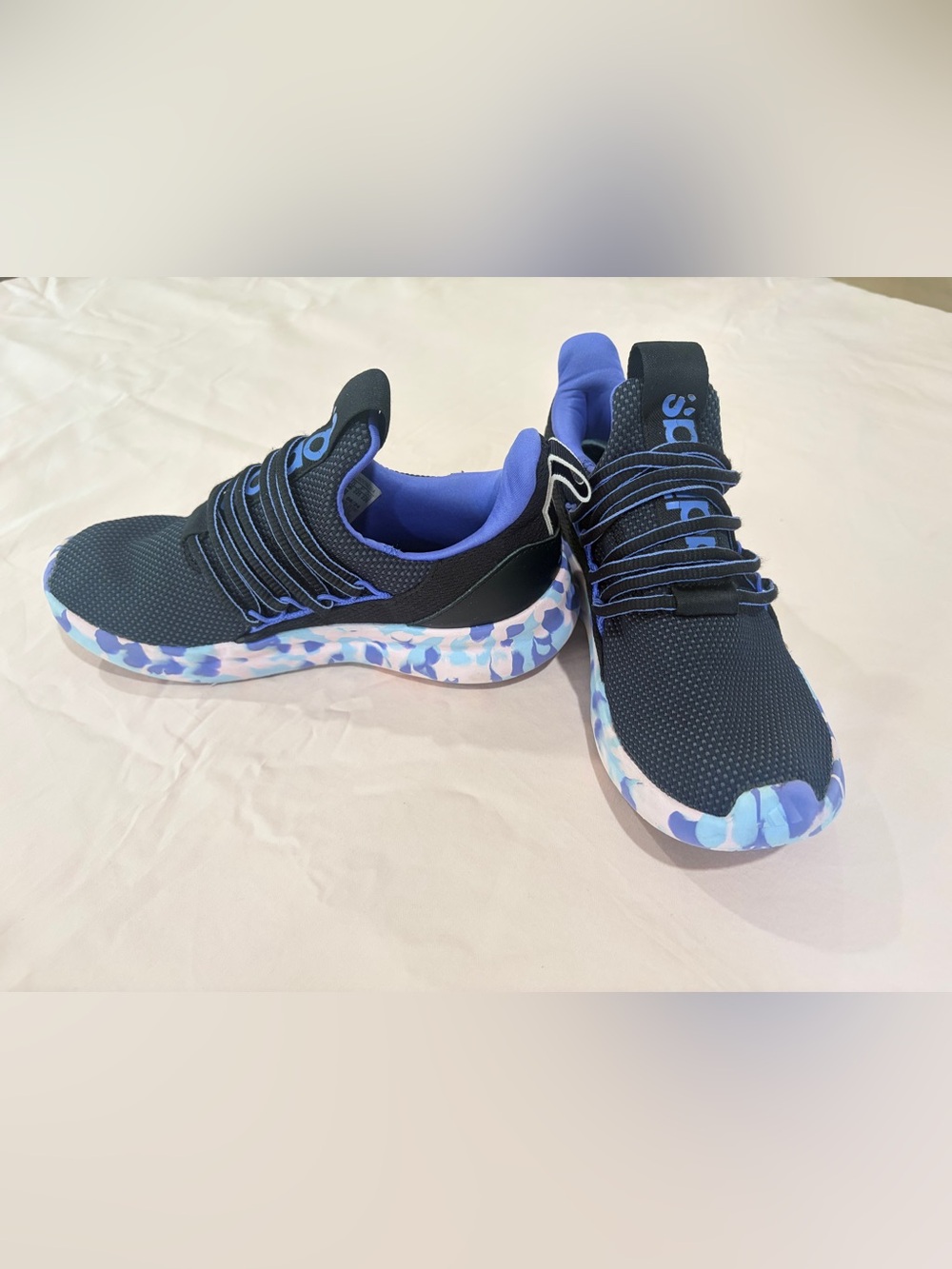 Adidas Big Kids IH7850 Lite Racer
Adapt 7.0 Sneakers + A GIFT 🎁 - Picture 2 of 7